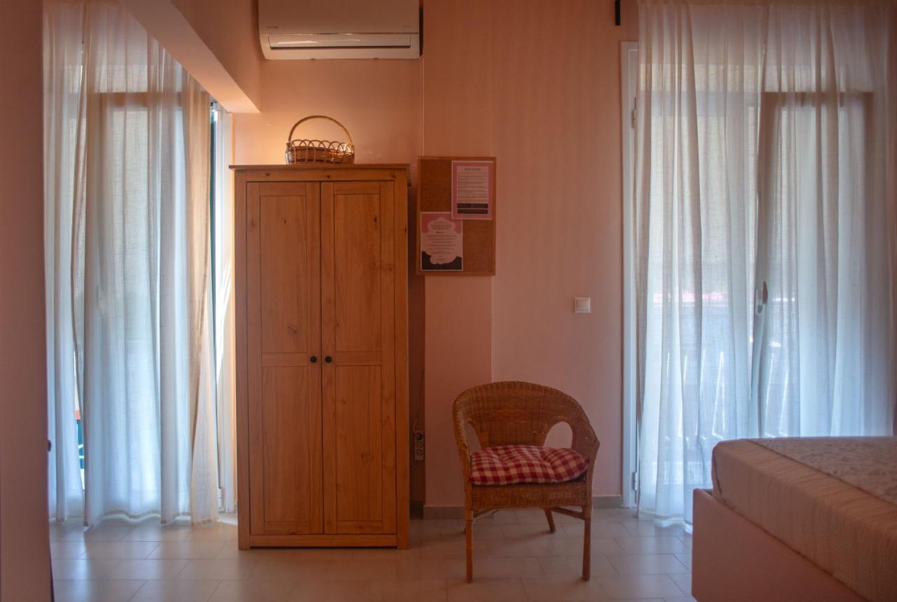 Nina'S Apartment Lixouri Luaran gambar
